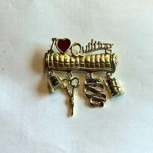 Vintage AJC  I Love Quilting Gold  Toned Brooch with Charms